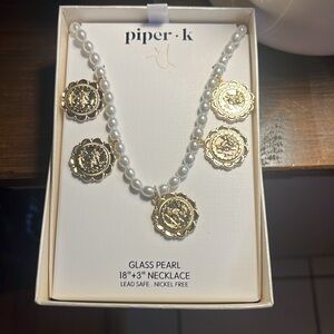 Glass pearl necklace 18+3 inches lead safe nickel free